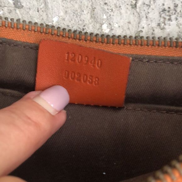 Gucci Small Suede n Leather bag - Picture 9 of 14